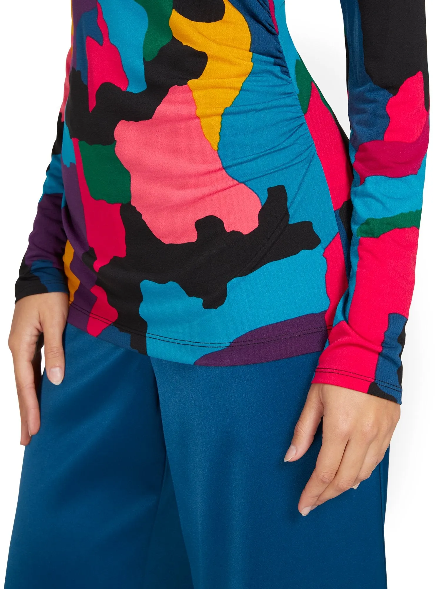 Abstract-Print Turtleneck Top