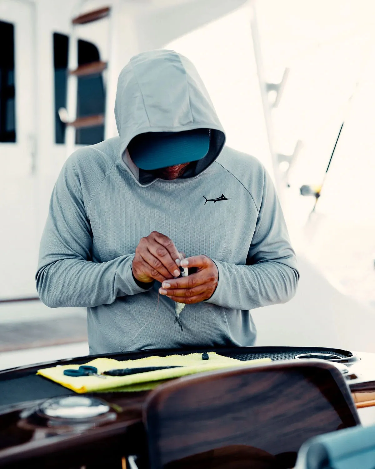 BILLFISH LAY DAY HOODED LONG SLEEVE