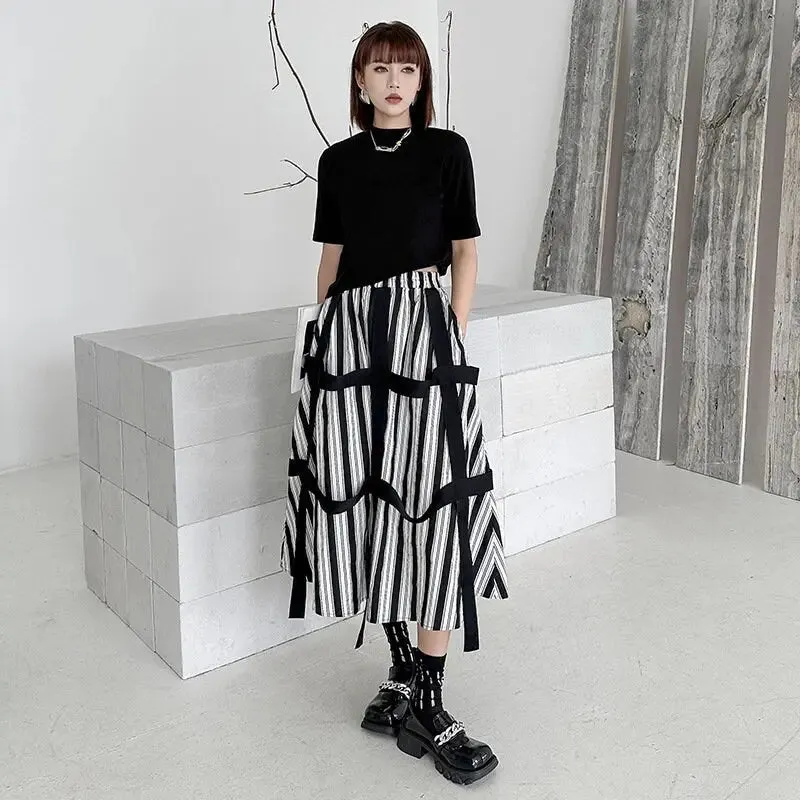 Black White Striped Skirt Harajuku Y2K Skirt with High Waist