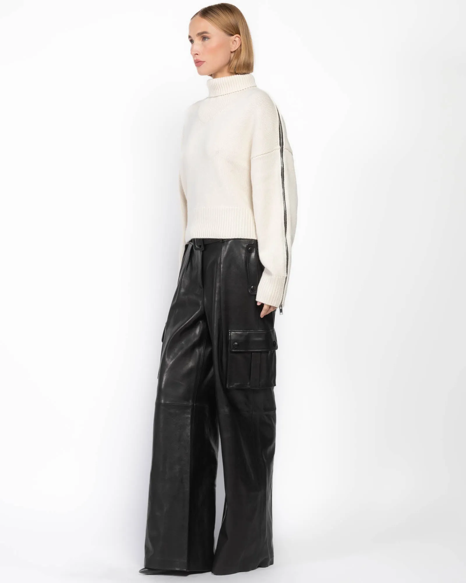 Boxy Sweater With Zipper