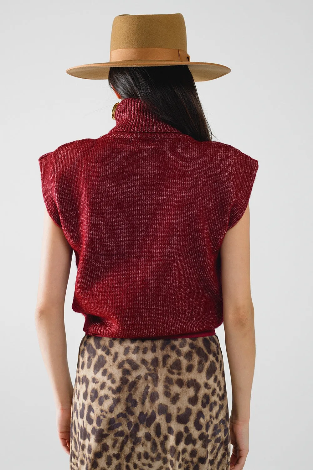Cozy Turtleneck Sweater in Burgundy