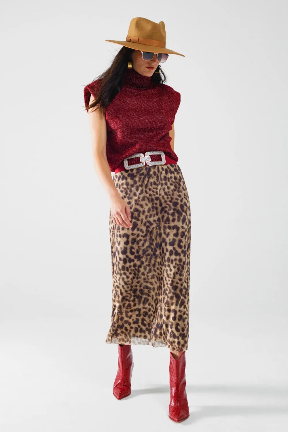Cozy Turtleneck Sweater in Burgundy