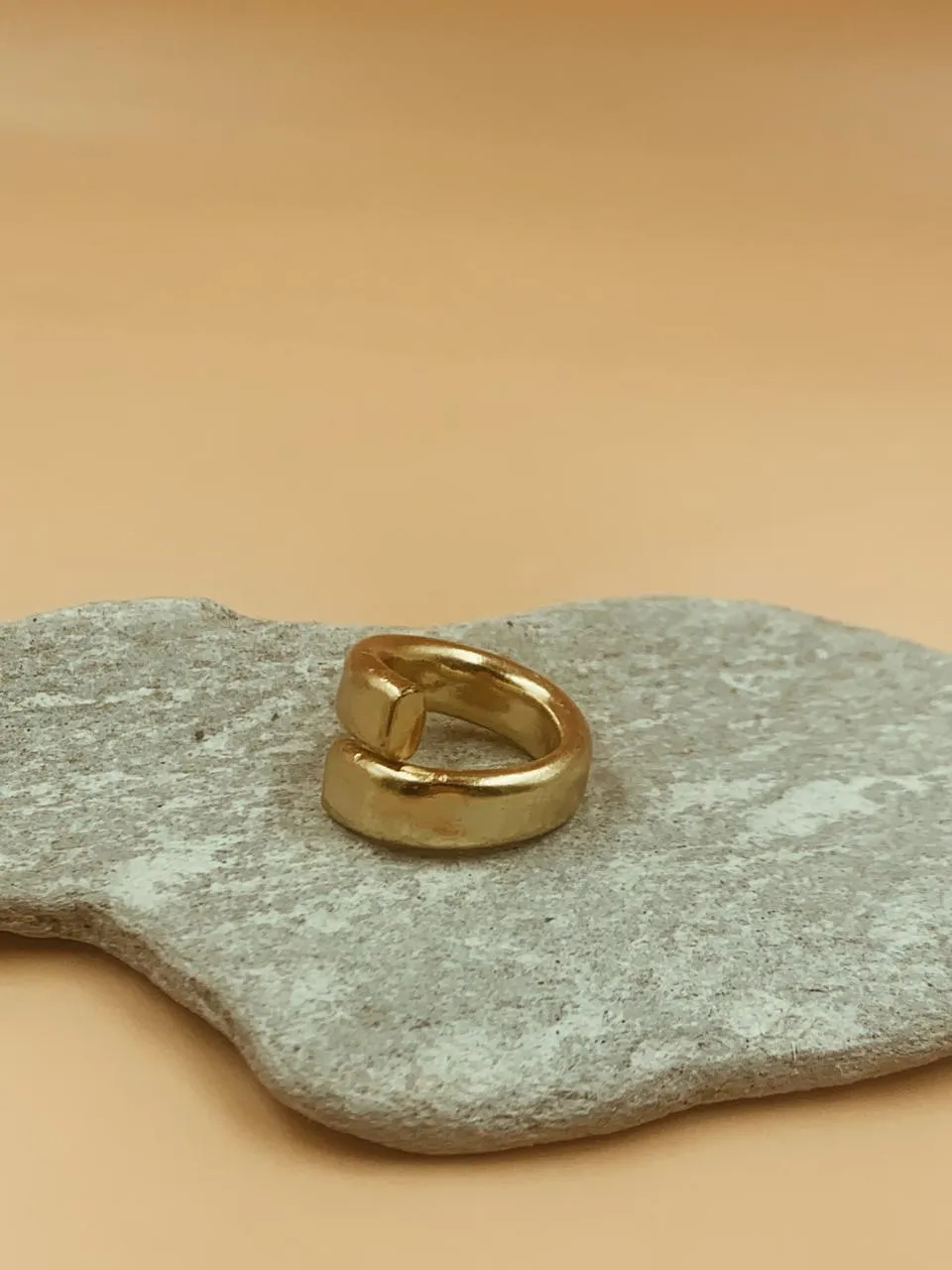 Dani Unisex Wrap Ring