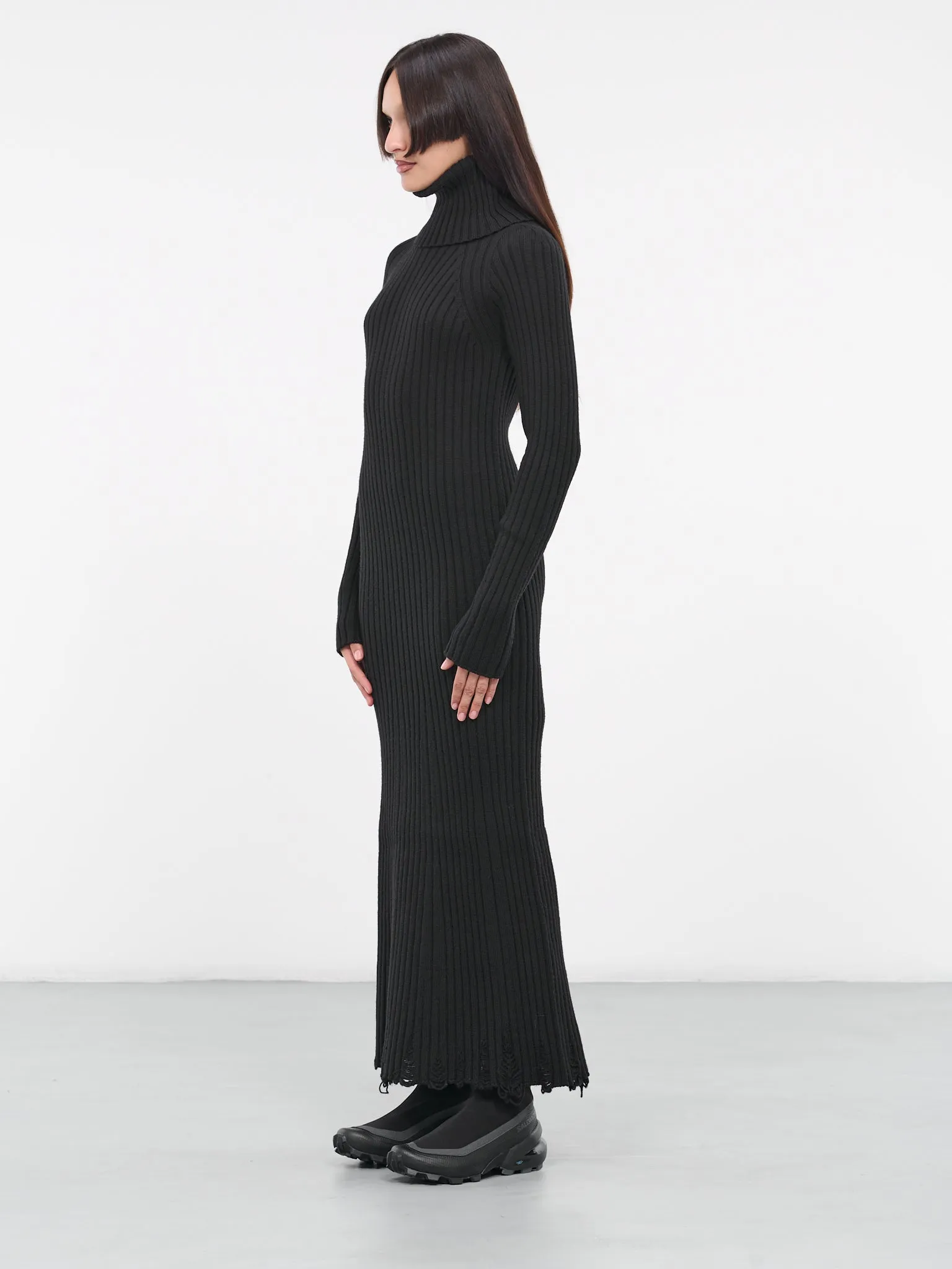 Distressed Rib Knit Dress (JL-N020-051-BLACK)