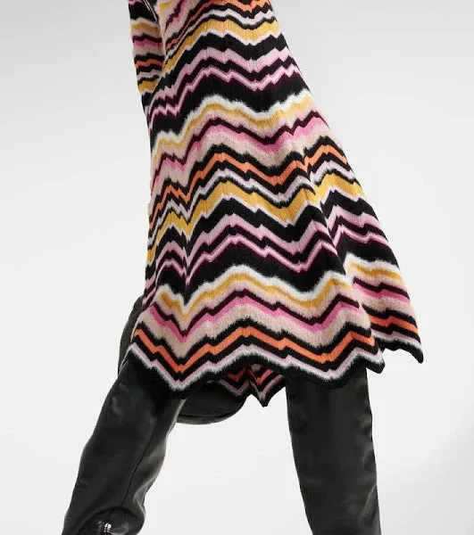 DS24WG24 Turtleneck dress with greek zigzag motif