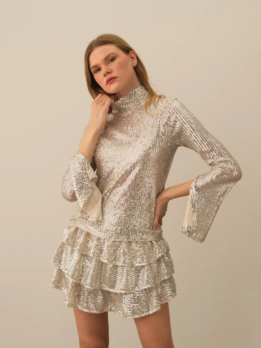 Laura Sequin Top