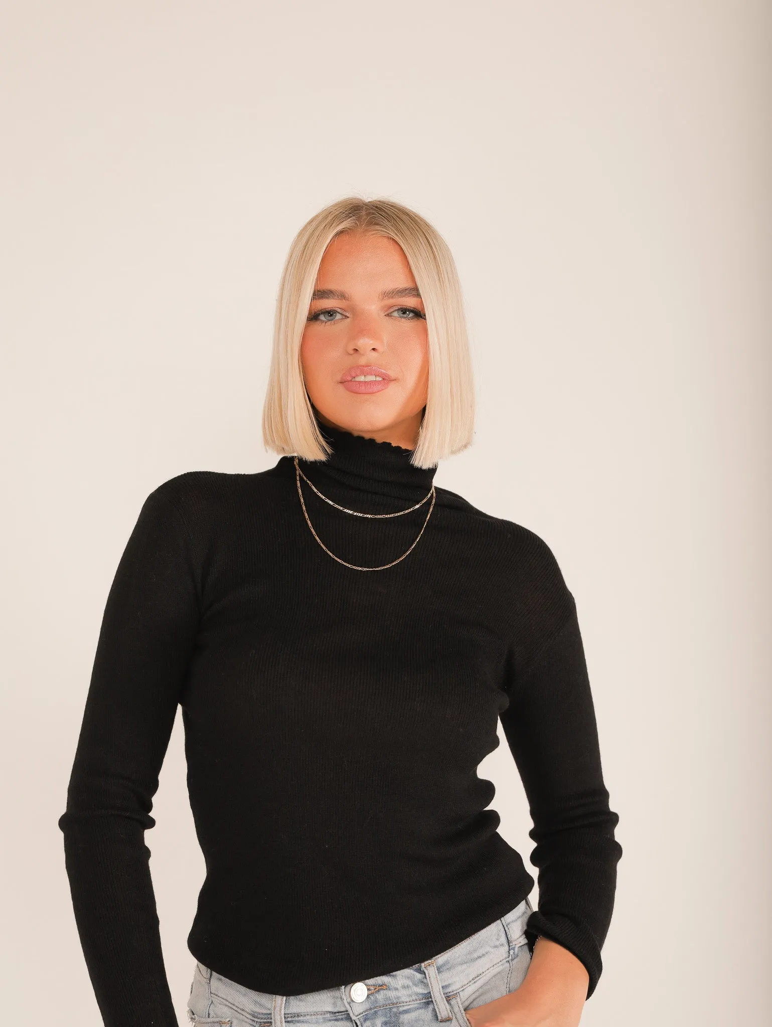 Noah Basic Turtleneck