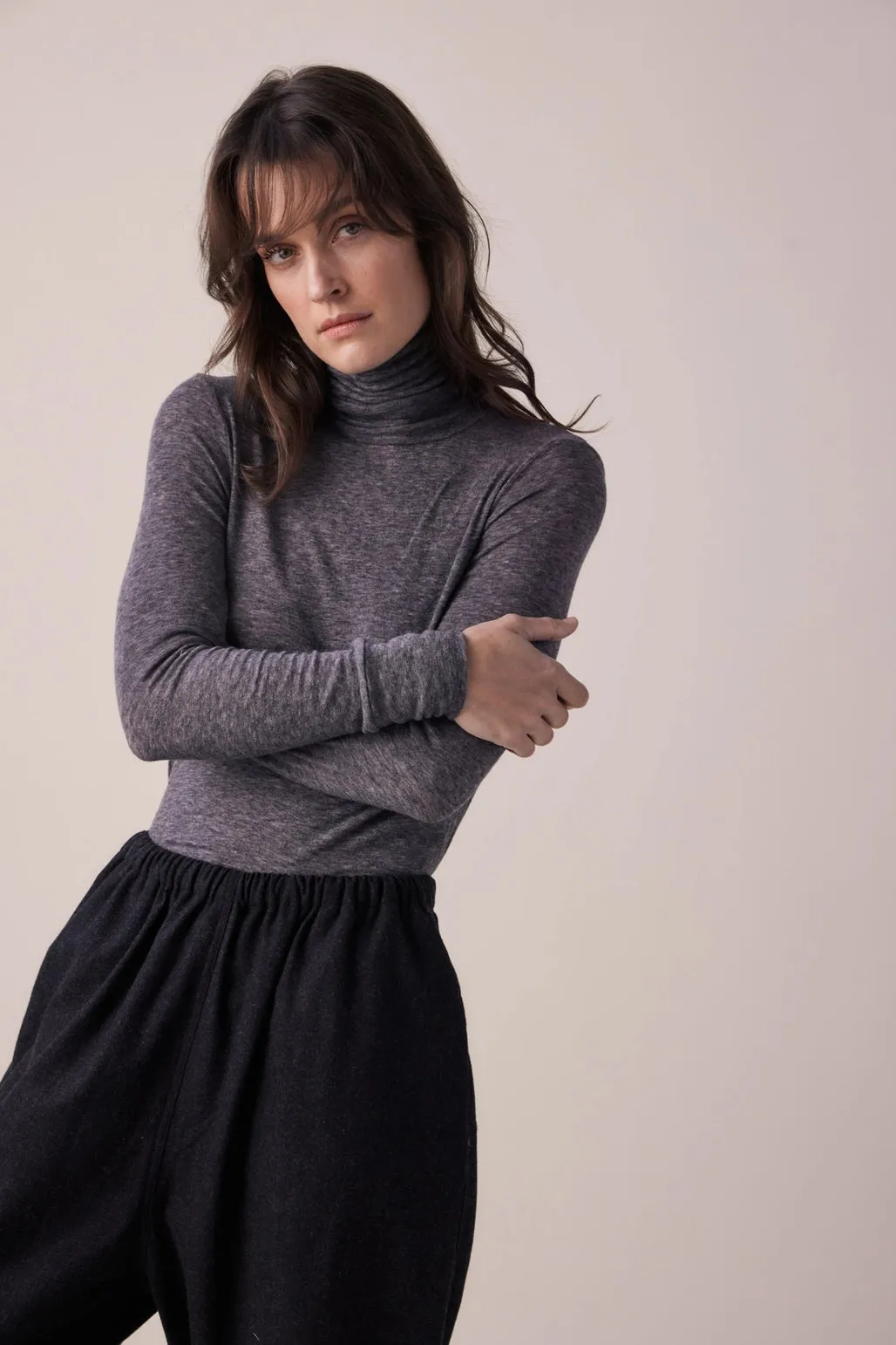 Wool Blend Lightweight Knit Turtleneck