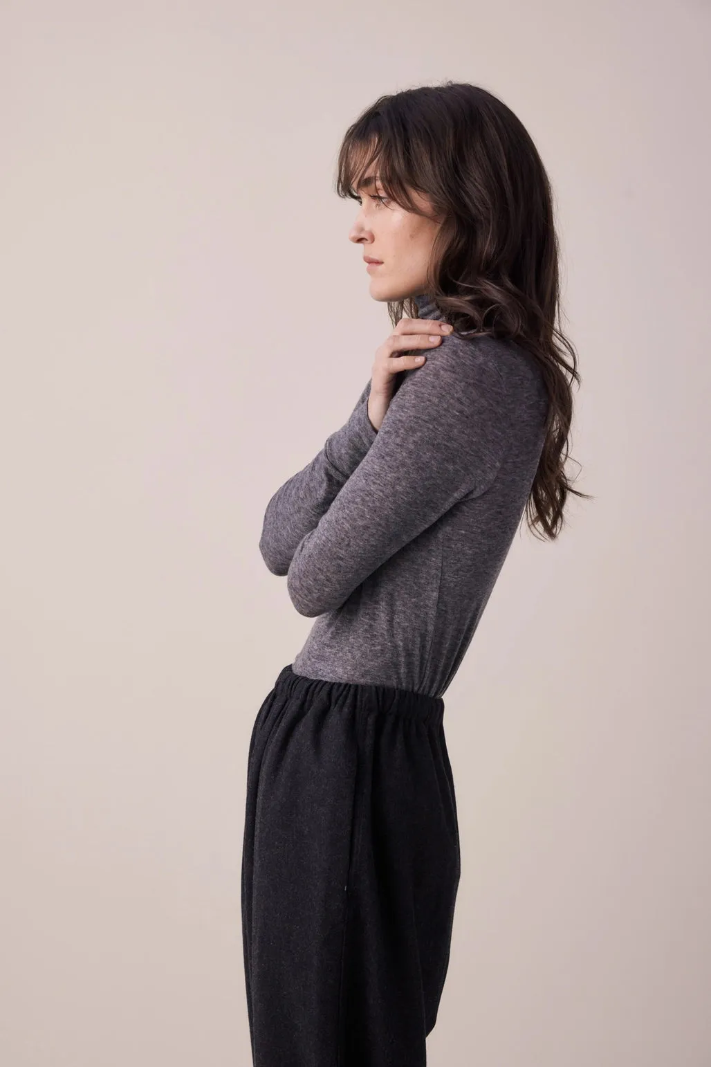 Wool Blend Lightweight Knit Turtleneck
